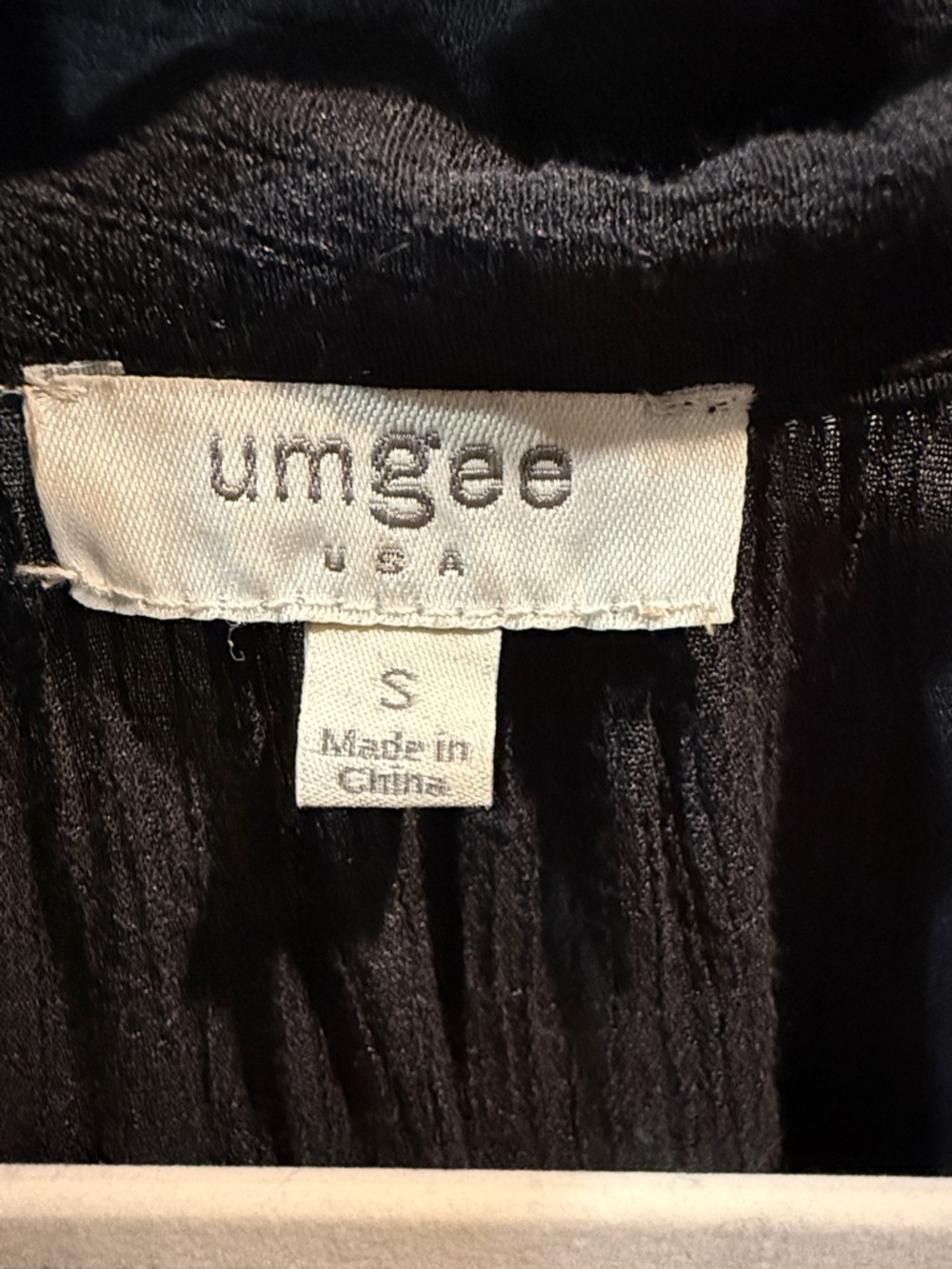 Umgee Black Button-Front Flowing Peasant Top - Picture 2 of 4